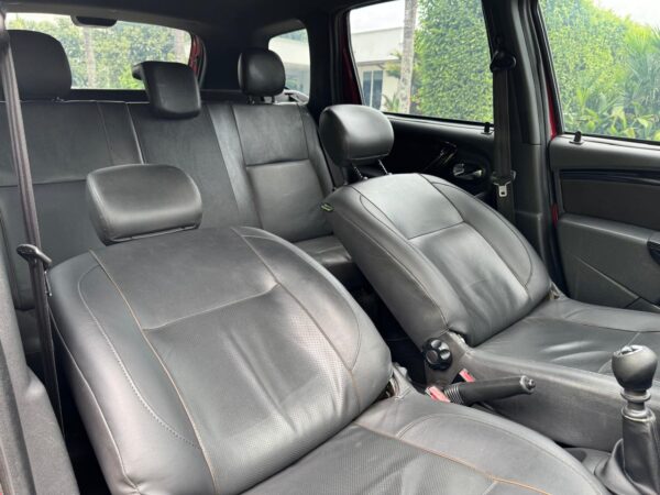 Renault Duster 2.0 Polar Mt 4X4 2019 - Image 10