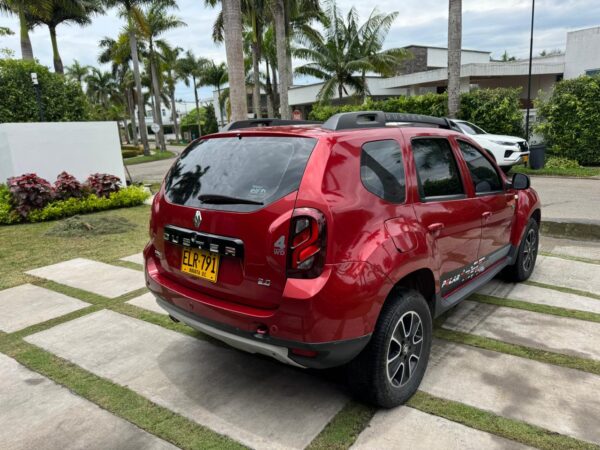 Renault Duster 2.0 Polar Mt 4X4 2019 - Image 8