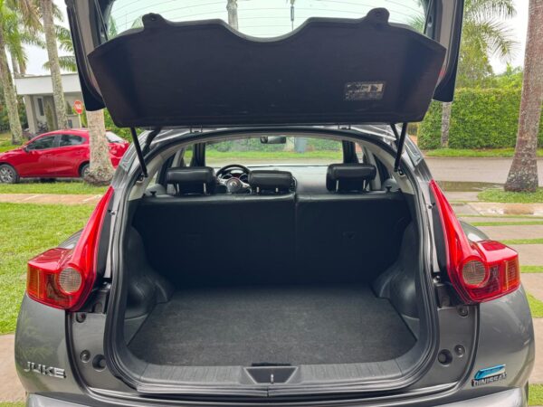 Nissan Juke 1.6l MT 2013 - Image 17