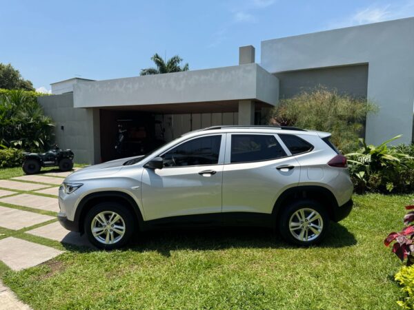 Chevrolet Traker 1.2 turbo AT 2023 - Image 2