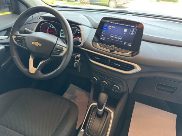 Chevrolet Traker 1.2 turbo AT 2023 - Image 9
