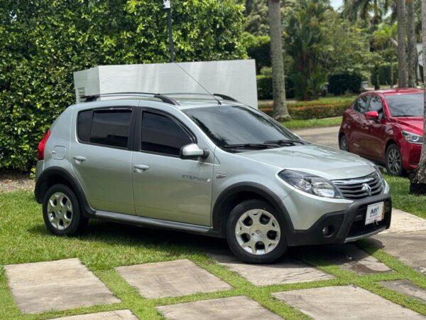 Renault Stepway 1.6 Mt 2011 - Image 5