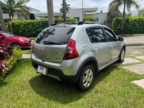 Renault Stepway 1.6 Mt 2011 - Image 6