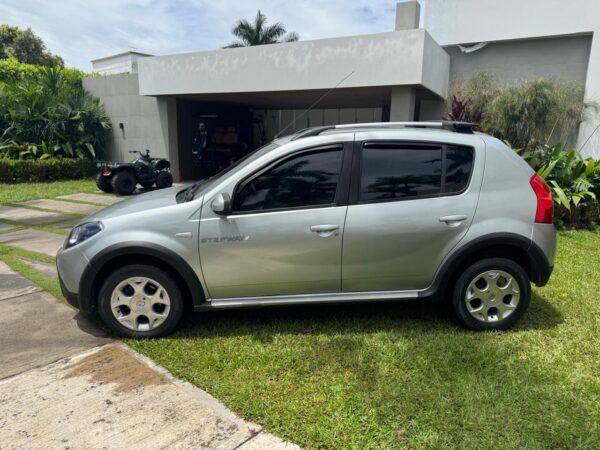Renault Stepway 1.6 Mt 2011 - Image 2