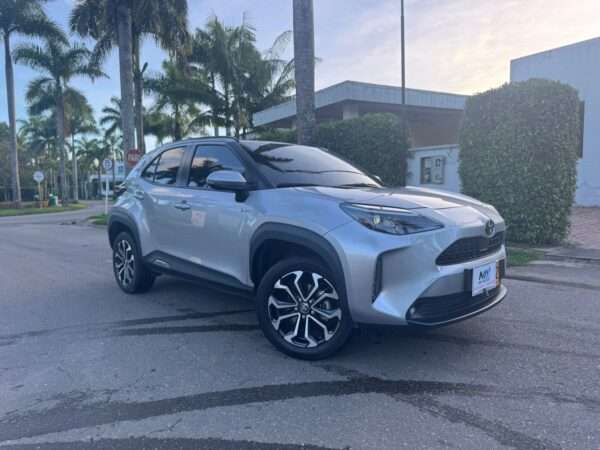 Toyota Yaris Cross XS Hybrid 1.5 2025 - Image 5