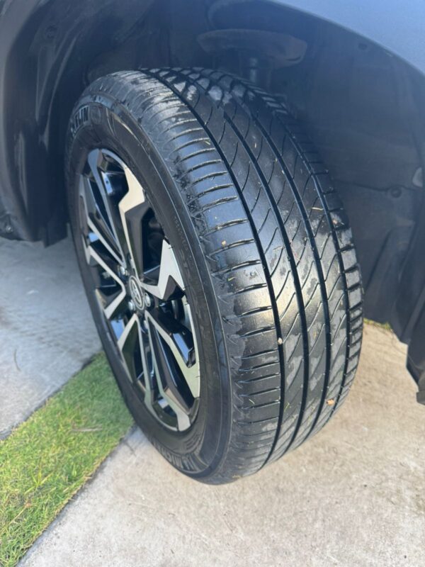 Toyota Yaris Cross XS Hybrid 1.5 2025 - Image 16