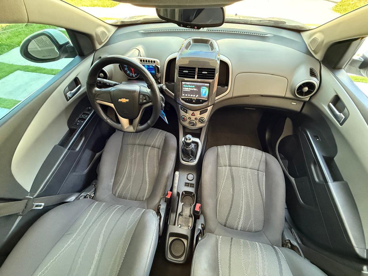 Chevrolet Sonic - Image 11