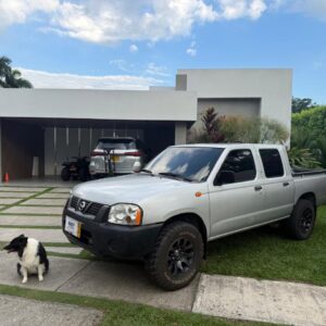 Nissan Frontier NP300 doble cabina