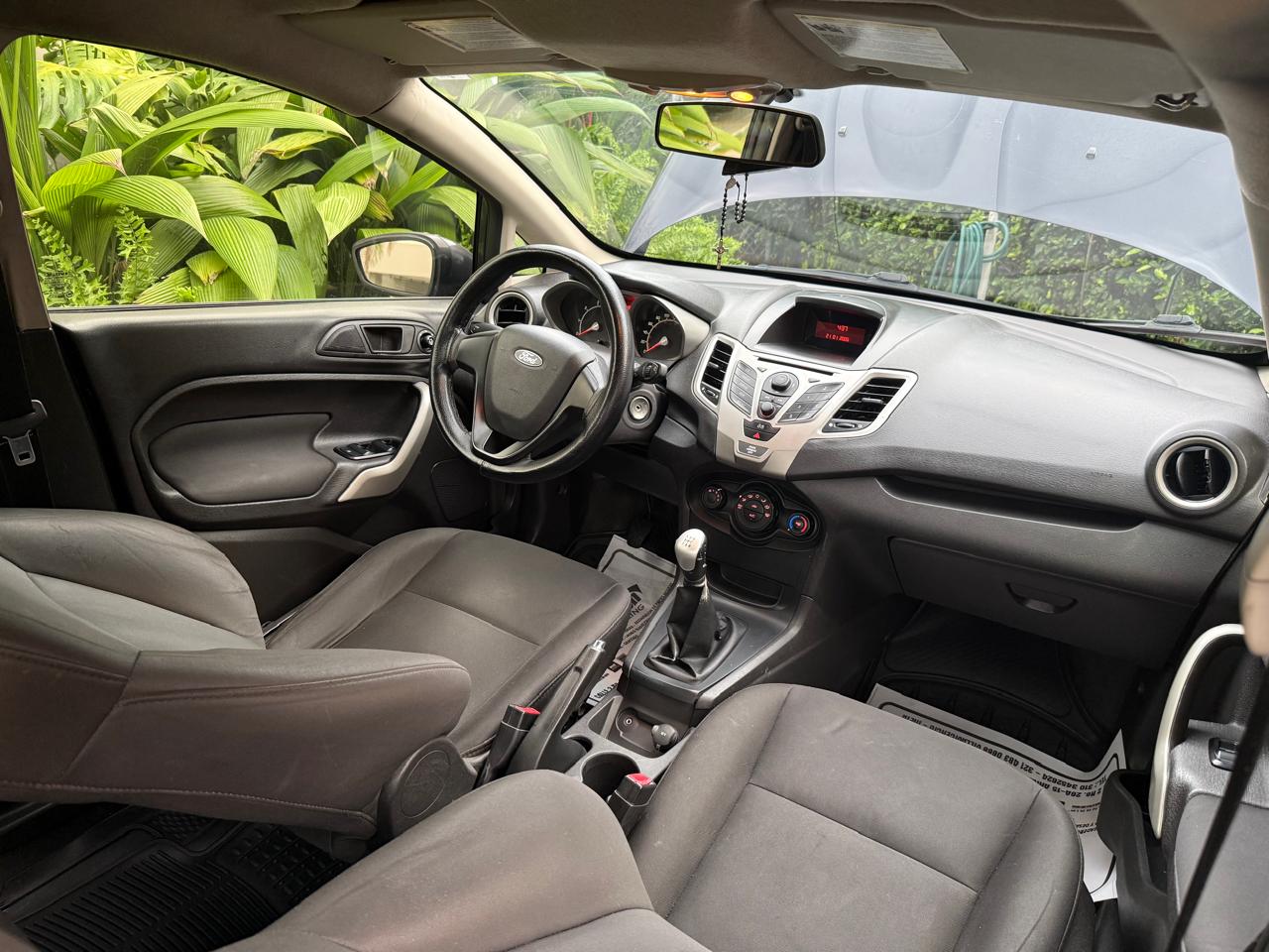 FORD FIESTA SE 2013 - Image 10