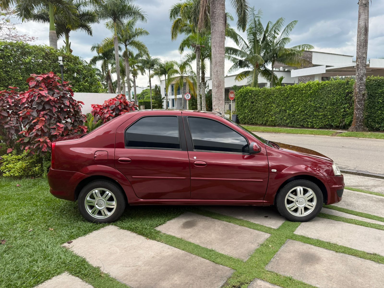 RENAUL LOGAN DYNAMIQUE - Image 6