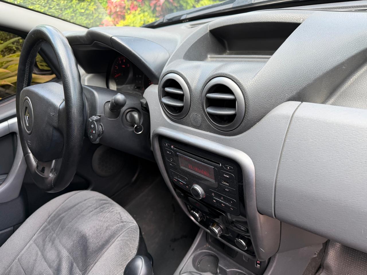 Renault Duster Expression 2014 1.6 - Image 10